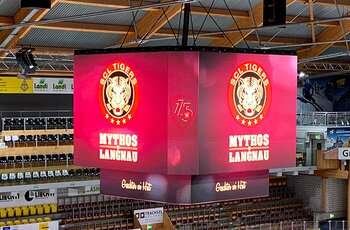 Video Cube Ice Hockey Stadium SCL Tigers SCL Tigers video cube with 114 m2 LED surface, held by three GIS motors