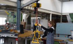 Convenient material handling with slewing crane and electric chain hoist